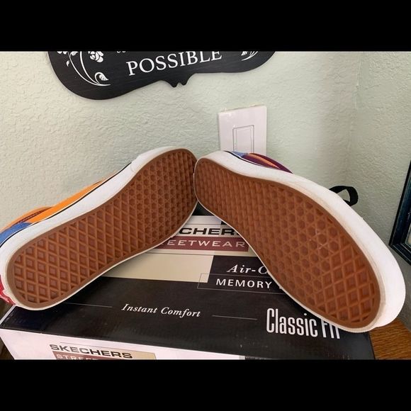 NWOT Van’s Old Skool Grape Juice & Bright Marigold - Picture 8 of 8